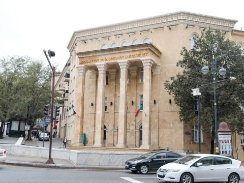 Mədəniyyət və İncəsənət Universiteti bağlanmalıdır! - Şeyx Əbdül