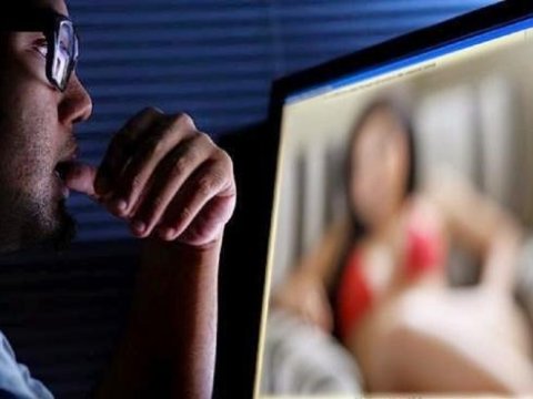 Sumqayıtda qadını fotoları ilə şantaj edən şəxs saxlanıldı