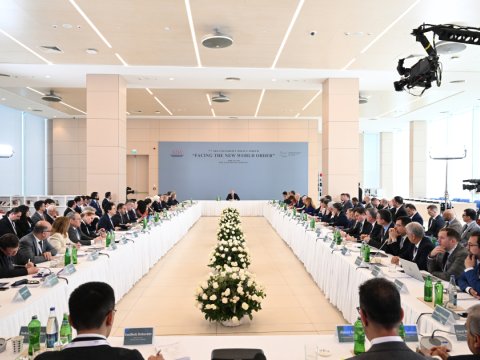 USAID tamamilə korrupsiyaya uğramış təşkilatdır