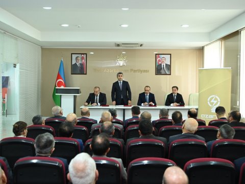 &ldquo;Azərişıq&rdquo; nümayəndələri sahibkarlarla&nbsp;görüşüb - FOTOLAR