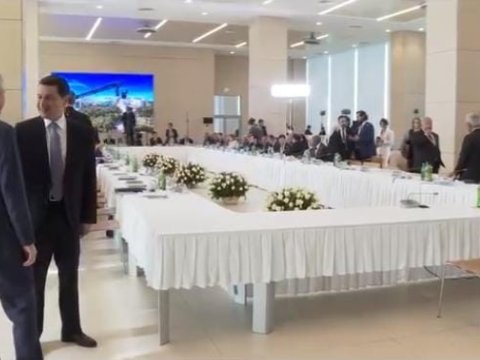 İlham Əliyevin çıxışına belə hazırlaşdılar - VİDEO