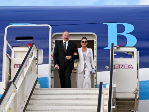 Prezidentlə xanımı Türkiyədə