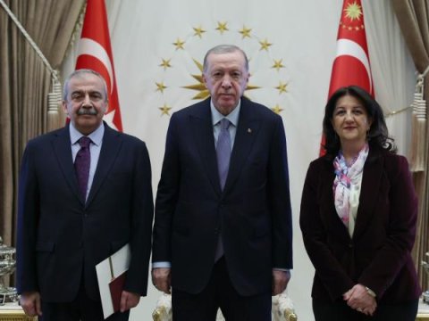 Ərdoğan DEM Partiyasının deputatlarını qəbul etdi