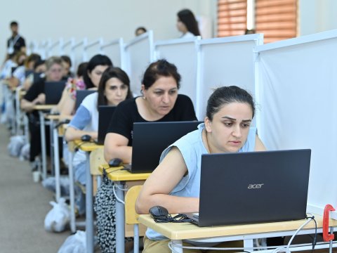 Bu müəllimlər sertifikasiyada&nbsp;bir fəndən imtahan verəcəklər