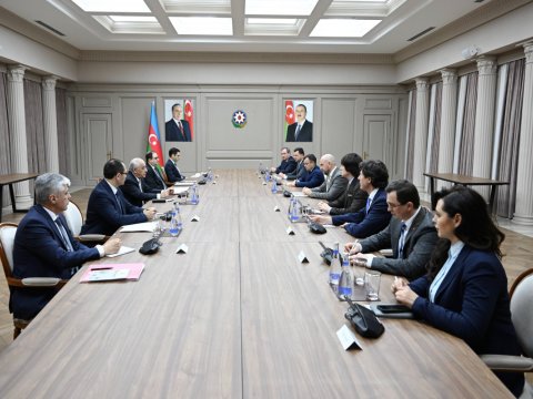 Əli Əsədov Moldova Baş nazirinin müavini ilə görüşüb