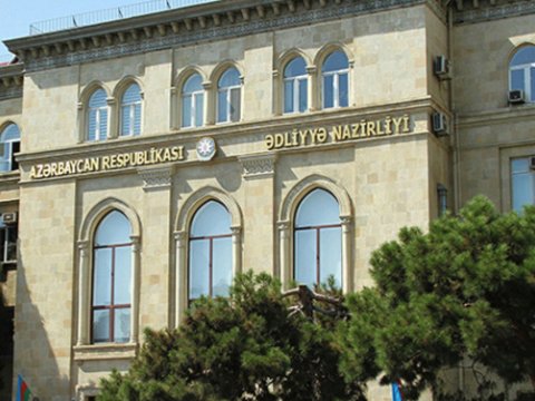 Ədliyyə Nazirliyindən QHT-lərə XƏBƏRDARLIQ