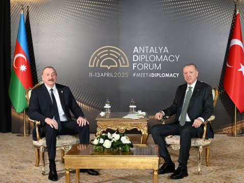 Əliyev Ərdoğanla belə görüşdü -&nbsp;VİDEO