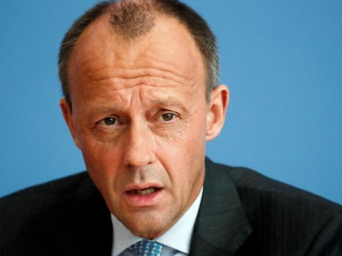 Qlobal maliyyə böhranı riski&nbsp;artır -&nbsp;Fridrix Merts