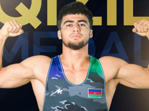 Həsrət də qızıl medal qazandı