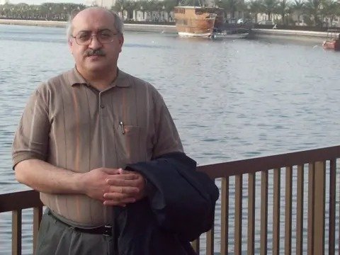 Kanadanın ilk azərbaycanlı "full professoru": Qızım məndən kəlağayı istədi - MÜSAHİBƏ