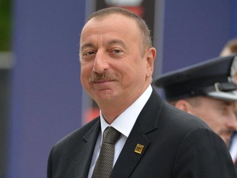 Prezident Faiq Həsənovu təbrik etdi