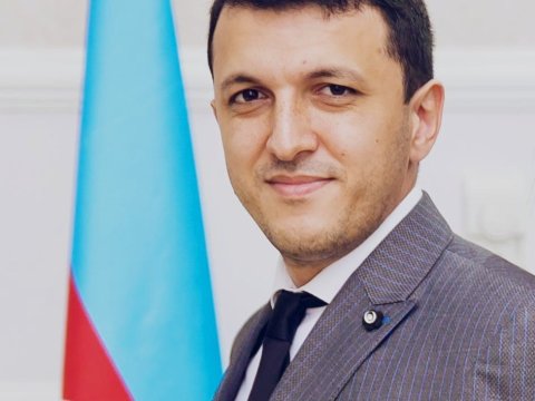 Məhkəmə-tibb eksperti Fəxri Professor adına layiq görüldü