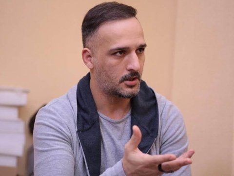 Aparıcı Azər Zahidin həbs müddəti uzadıldı