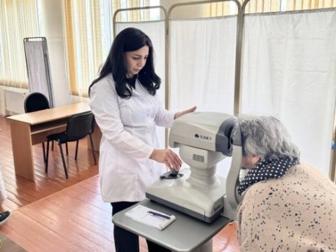 Sumqayıt Tibb Mərkəzi 120 vətəndaşı oftalmoloji müayinədən keçirdi - FOTO