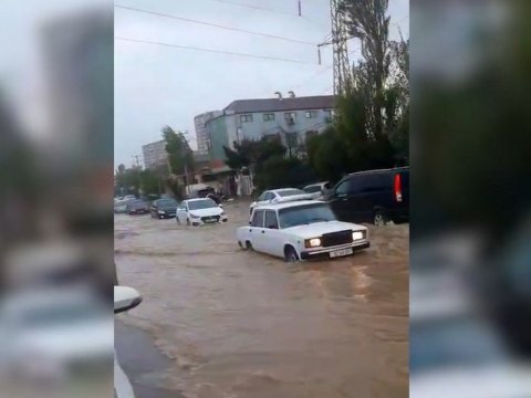 Yağışın fəsadları aradan qaldırılır - VİDEO