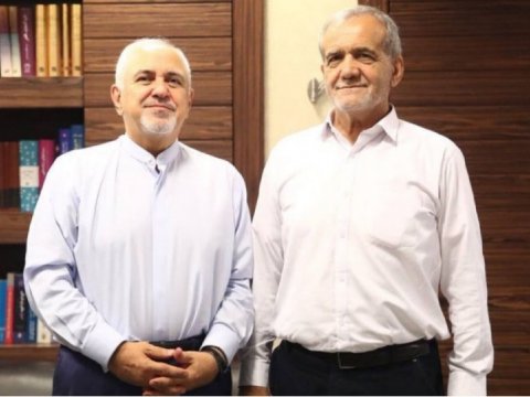 Pezeşkian Zərifin istefasını şərh edib