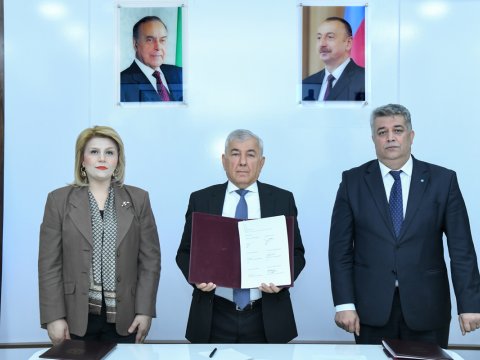 BMU ilə Pekin Universiteti ikili diplom proqramına dair müqavilə imzaladı