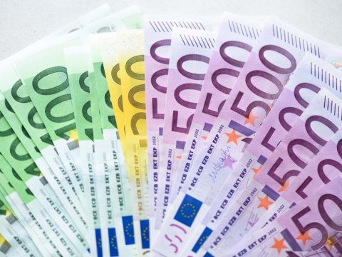 Avro, rubl bahalaşdı, dollar, lirə isə ... - MƏZƏNNƏ