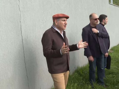 Paşinyan Qazaxla sərhədə gəldi