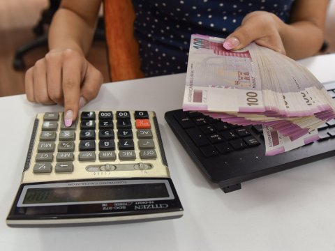 Azərbaycanda sahibkarlar bu öhdəlikdən azad edildi