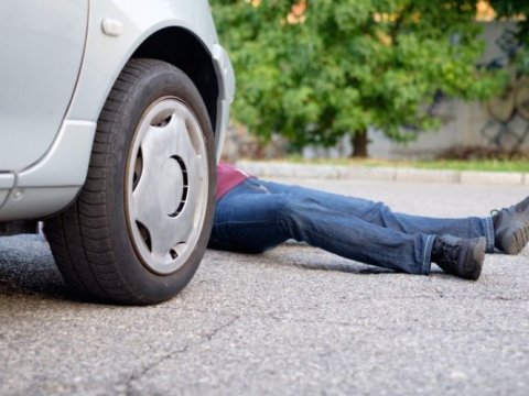 Bakıda maşın piyadanı vurub&nbsp;öldürdü