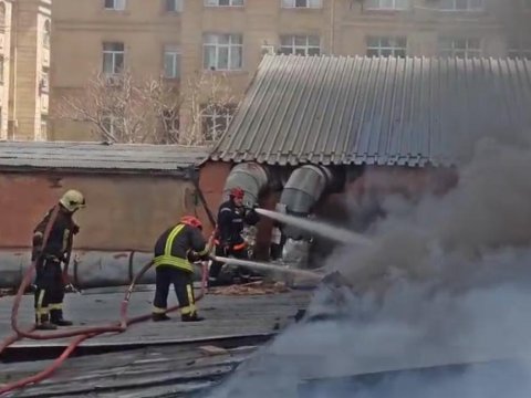 Anbardakı yanğın tam&nbsp;söndürüldü, yollar açıldı