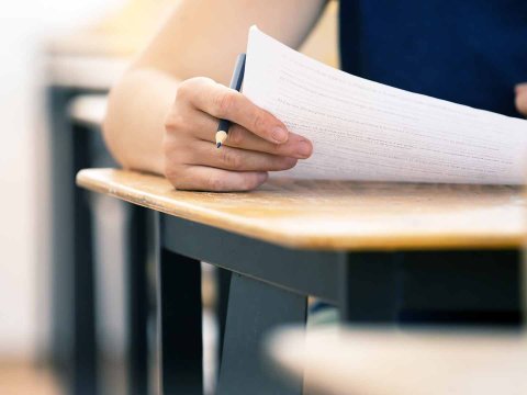 Buraxılışda&nbsp;250 və daha çox bal toplayanların NƏZƏRİNƏ!