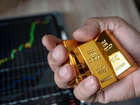 Qızılın qiymətində tarixi REKORD