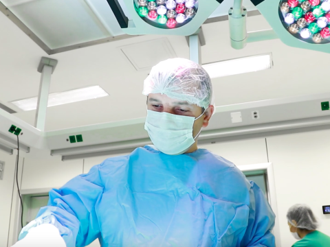 Kosmetoloq və ya cərrahdan sertifikat tələb edə bilərsiniz!