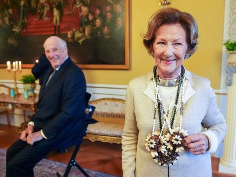 Kraliça&nbsp;xəstəxanaya yerləşdirilib