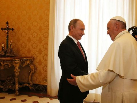 Putin Roma Papasının dəfninə gedəcək? - AÇIQLAMA