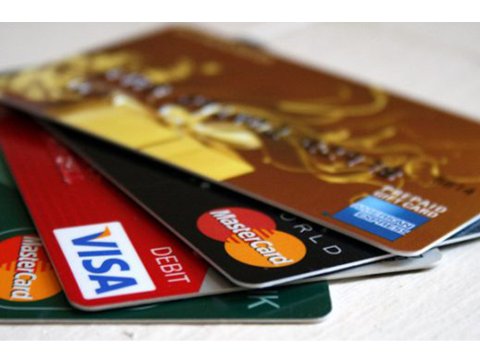 Saxta kredit elanı verərək kartları talayan şəxs tutuldu