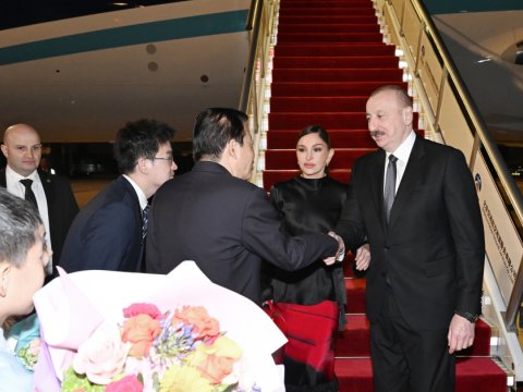 Prezidentlə xanımı Çində səfərdə - FOTOLAR