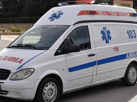 Bitki toplayan kişi dağdan yıxıldı