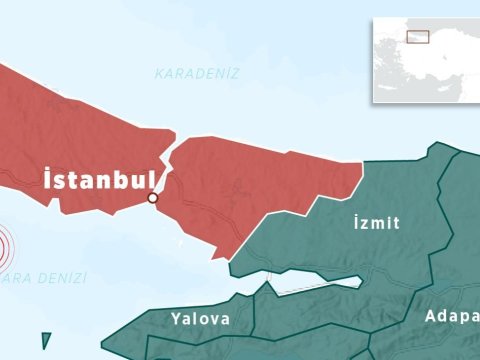 İstanbul daha iki dəfə silkələndi