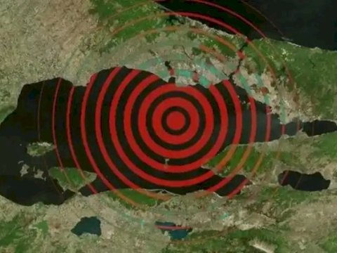 İstanbul zəlzələsində&nbsp;binalardan tullanan 151 nəfər YARALANIB