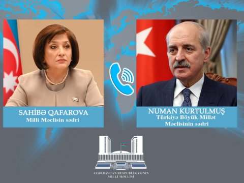 Sahibə Qafarova həmkarı ilə danışdı