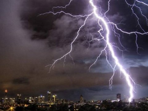 Şimşək çaxacaq, yağış yağacaq - Günün havası