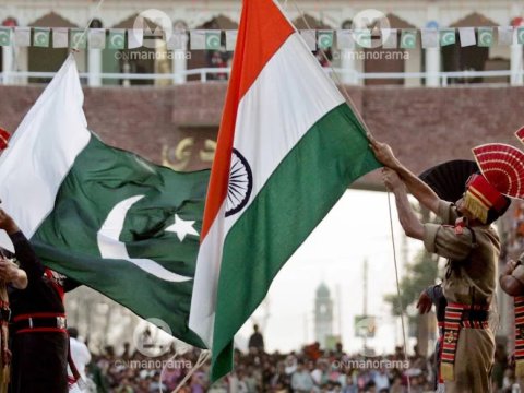 Hindistanla Pakistan arasında müharibə BAŞLAYIR?