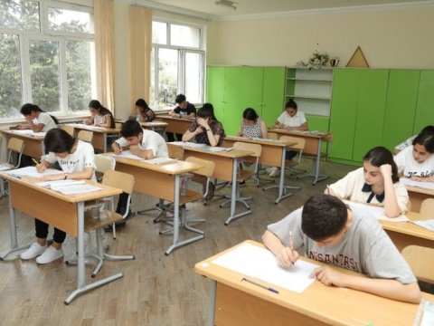 Qaydaları pozan şagirdlər yenidən imtahan verəcək? - Rəsmi CAVAB