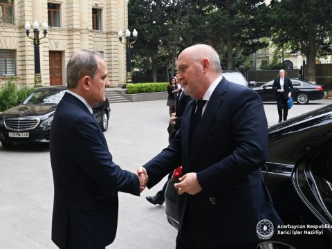 Ceyhun Bayramov ATƏT-in Baş katibini qarşıladı