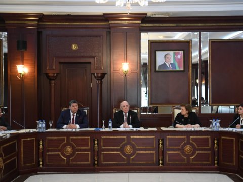 Səhiyyə komitəsinin iclası keçirilib - FOTO