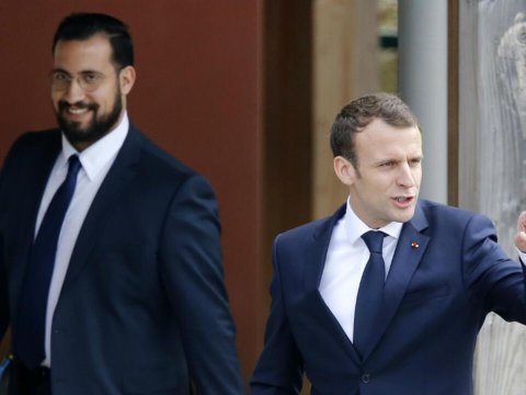 Makronun mühafizə rəisi&nbsp;&ldquo;Qırmızı Bülleten&rdquo;lə axtarışa VERİLDİ