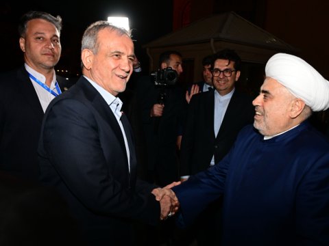 İran Prezidenti Bibiheybət məscidində - FOTOLAR