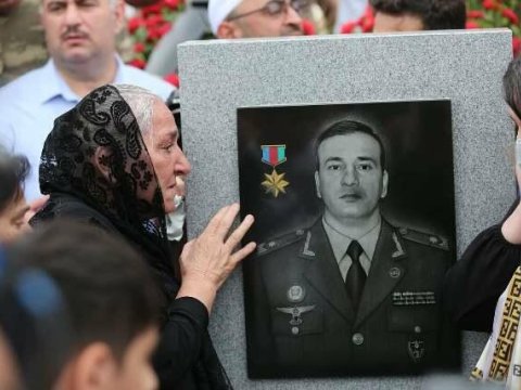 Polad Həşimov anası ilə sonuncu danışığında nə deyib?