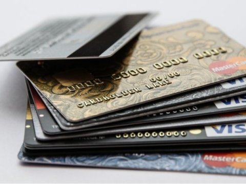 Kartlardan daha 36 min manat&nbsp;oğurlandı