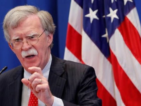 Trampa arxalanmayın! - ABŞ prezidentinin keçmiş müşaviri