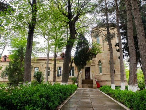 ADY-nin tarixi binası mədəniyyət abidəsi statusu aldı&nbsp;- FOTOLAR