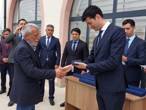 Sarıcalıya köçənlərə evlərin açarları verildi - FOTO