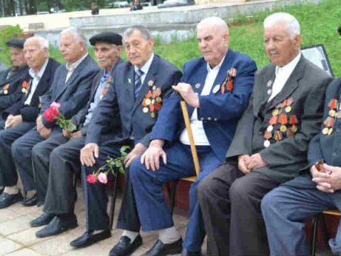 İkinci Dünya müharibəsi iştirakçılarına birdəfəlik maddi yardım ödənildi